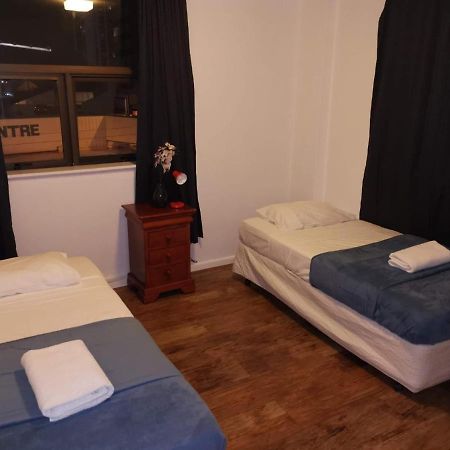 Surfers Holiday Apartments Gold Coast Esterno foto
